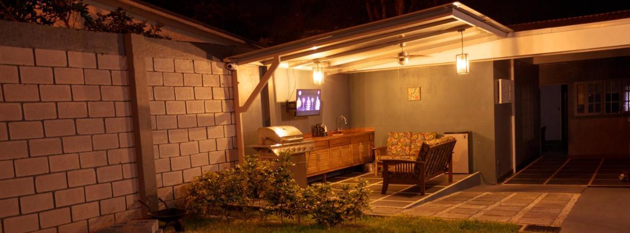 Casa Luz Hotel San Isidro De El General Eksteriør billede